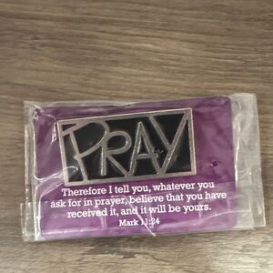 Purple and Black 'Pray' Decorative Plaque